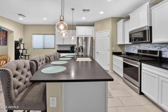 5621 W HERITAGE Way, Florence, AZ 85132