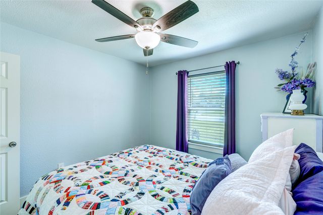 6901 Briardale Drive, North Richland Hills, TX 76182