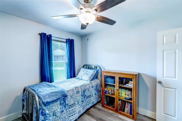 6901 Briardale Drive, North Richland Hills, TX 76182
