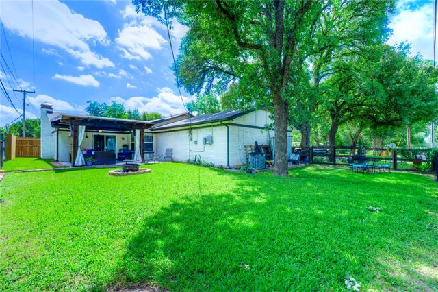 6901 Briardale Drive, North Richland Hills, TX 76182