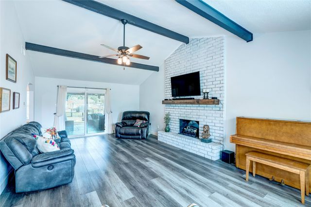 6901 Briardale Drive, North Richland Hills, TX 76182