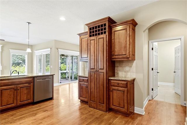 10306 North Brooklyn Avenue, Kansas City, MO 64155