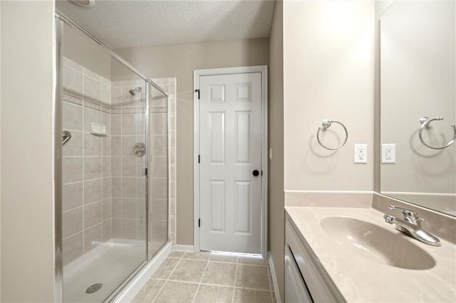 10306 North Brooklyn Avenue, Kansas City, MO 64155