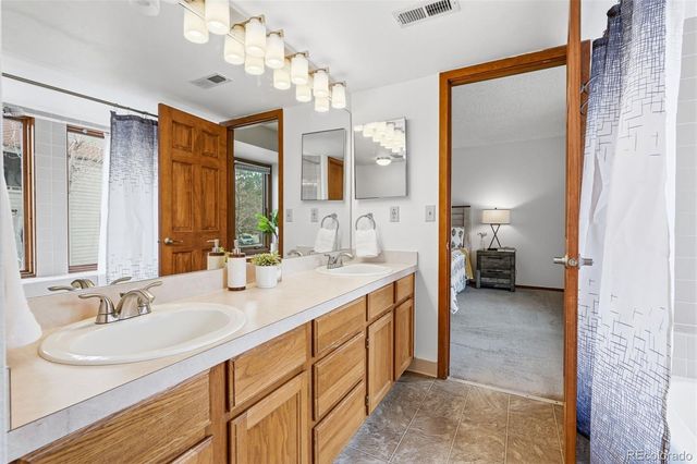 23557 Genesee Village Road A, Golden, CO 80401