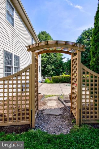 401 CONOY AVE, Elizabethtown, PA 17022