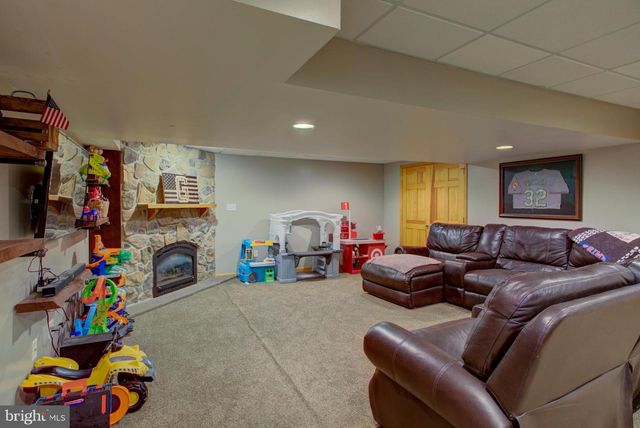 401 CONOY AVE, Elizabethtown, PA 17022