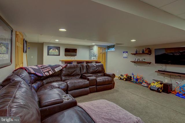 401 CONOY AVE, Elizabethtown, PA 17022