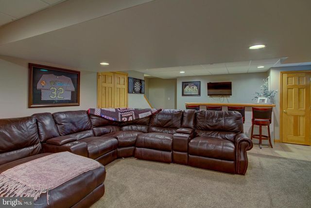 401 CONOY AVE, Elizabethtown, PA 17022