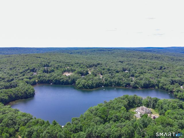 9 Silver Springs Drive, Haddam, CT 06441