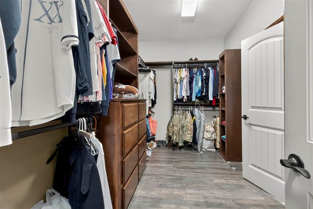 14068 NE Prairie Hill Cir, Elgin, OK 73538