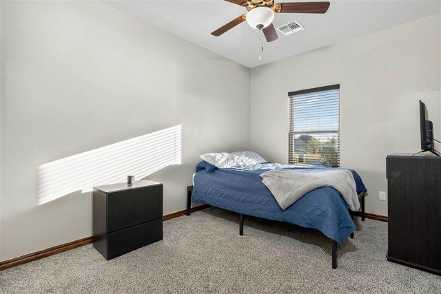 14068 NE Prairie Hill Cir, Elgin, OK 73538