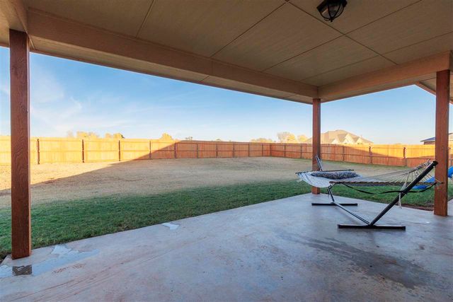 14068 NE Prairie Hill Cir, Elgin, OK 73538