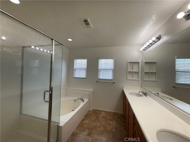 506 N Placer Privado, Ontario, CA 91764