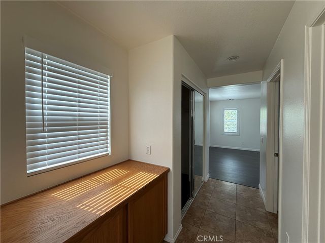 506 N Placer Privado, Ontario, CA 91764