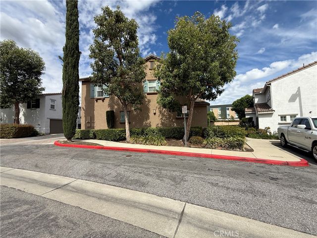 506 N Placer Privado, Ontario, CA 91764