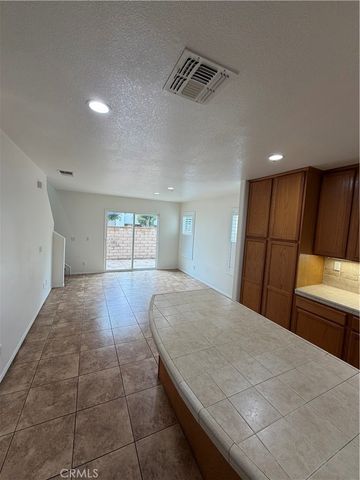 506 N Placer Privado, Ontario, CA 91764