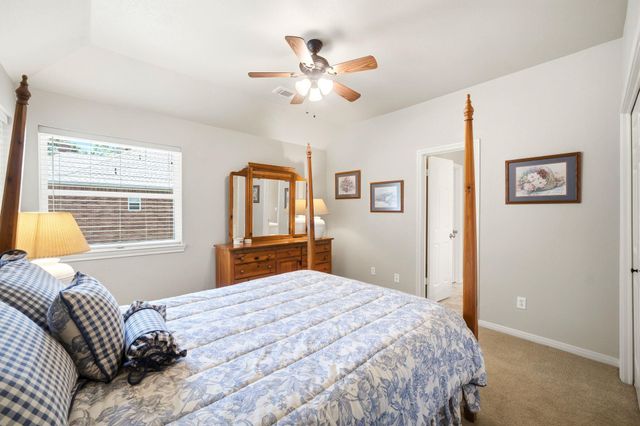1014 Pinewood Lane, Seabrook, TX 77586