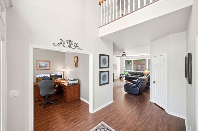 1014 Pinewood Lane, Seabrook, TX 77586