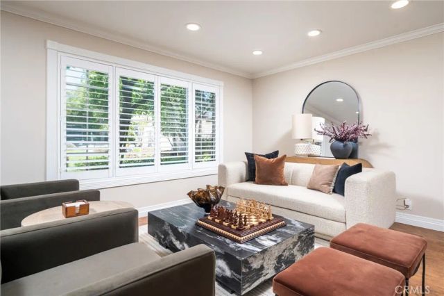 280 E Miramar, Claremont, CA 91711