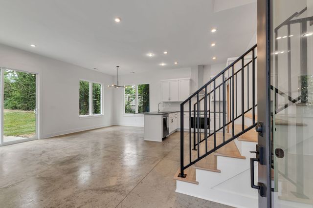 5917 Robertson Ave, Nashville, TN 37209