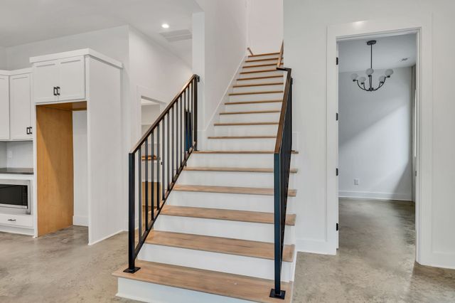 5917 Robertson Ave, Nashville, TN 37209
