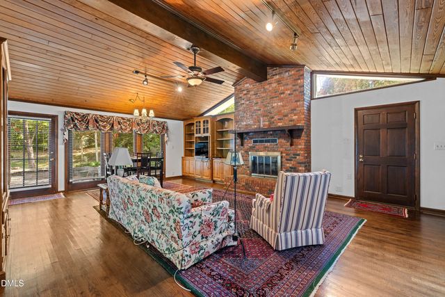 3211 Plantation Road, Raleigh, NC 27609