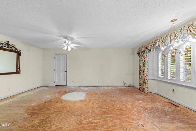 3211 Plantation Road, Raleigh, NC 27609