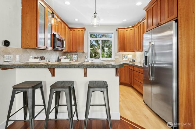 2641 E Valley Street, Seattle, WA 98112