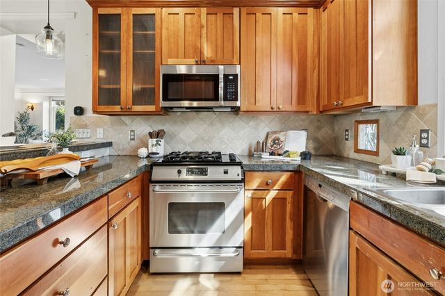 2641 E Valley Street, Seattle, WA 98112