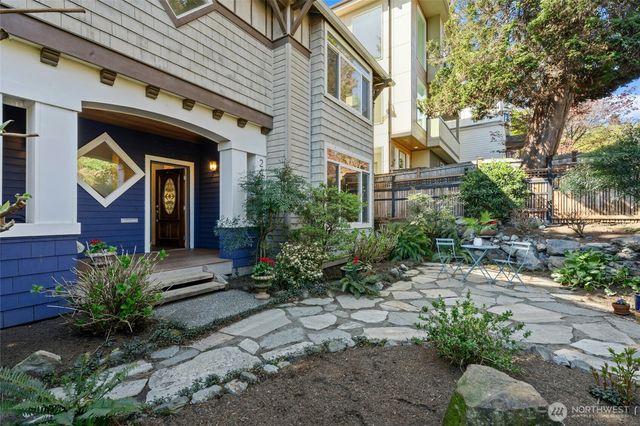 2641 E Valley Street, Seattle, WA 98112