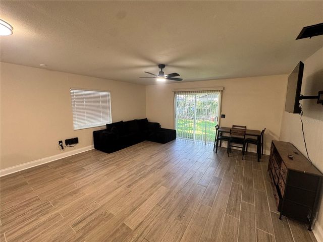 2508 E CURTIS STREET, Tampa, FL 33610