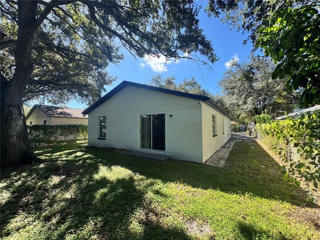 2508 E CURTIS STREET, Tampa, FL 33610
