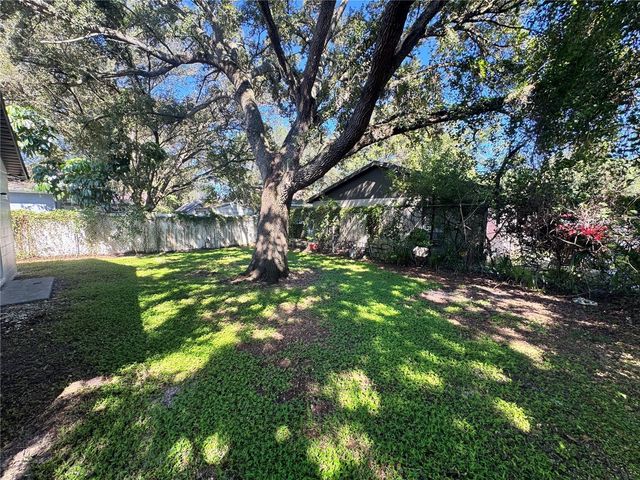 2508 E CURTIS STREET, Tampa, FL 33610