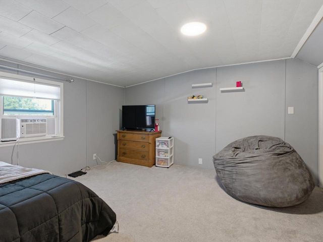 920 N 6TH STREET, Manitowoc, WI 54220