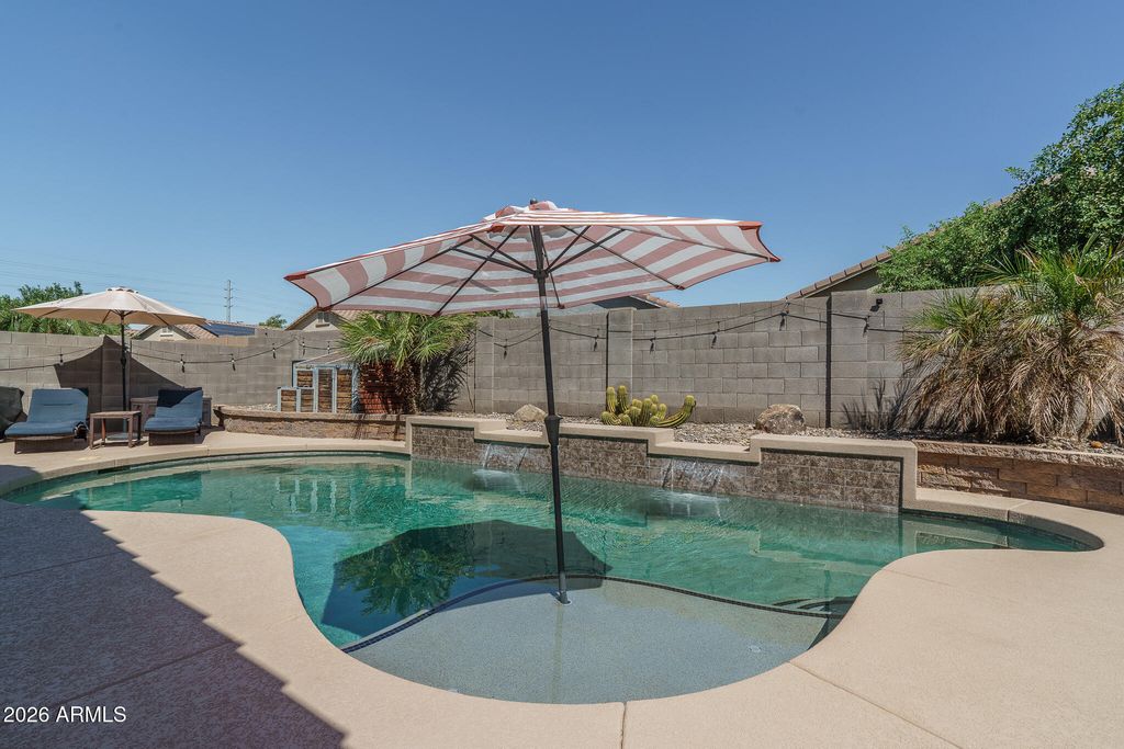 25852 W ELWOOD Street, Buckeye, AZ 85326 — photo 2