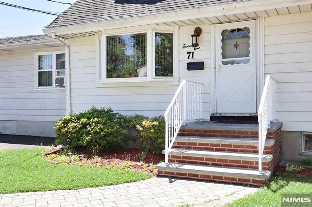 71 Lexington Avenue, Dumont, NJ 07628