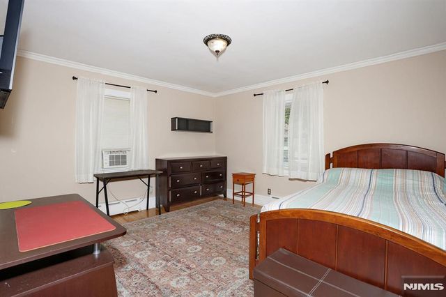 71 Lexington Avenue, Dumont, NJ 07628