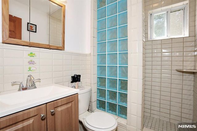 71 Lexington Avenue, Dumont, NJ 07628