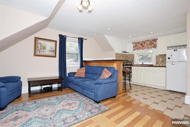 71 Lexington Avenue, Dumont, NJ 07628