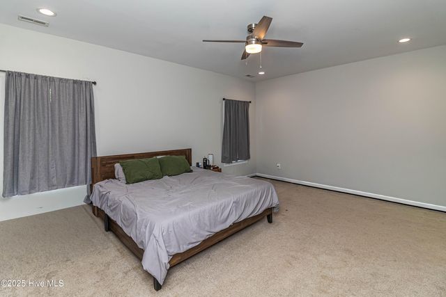 540 S Beston Road, La Grange, NC 28551