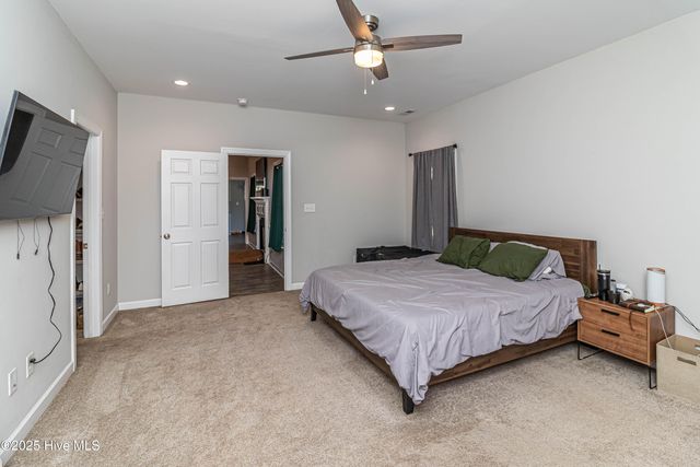 540 S Beston Road, La Grange, NC 28551