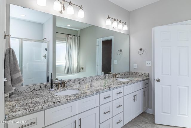 540 S Beston Road, La Grange, NC 28551