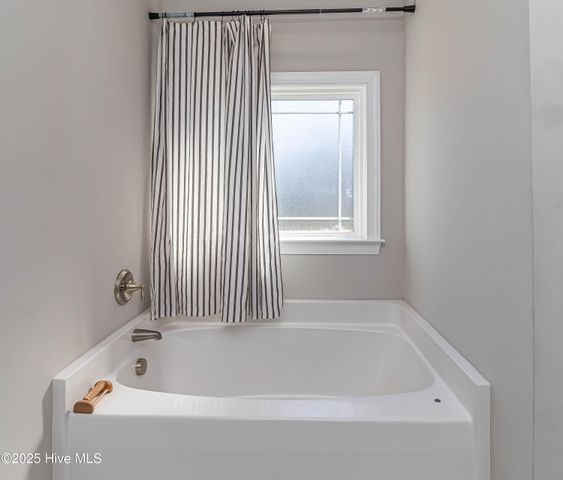 540 S Beston Road, La Grange, NC 28551