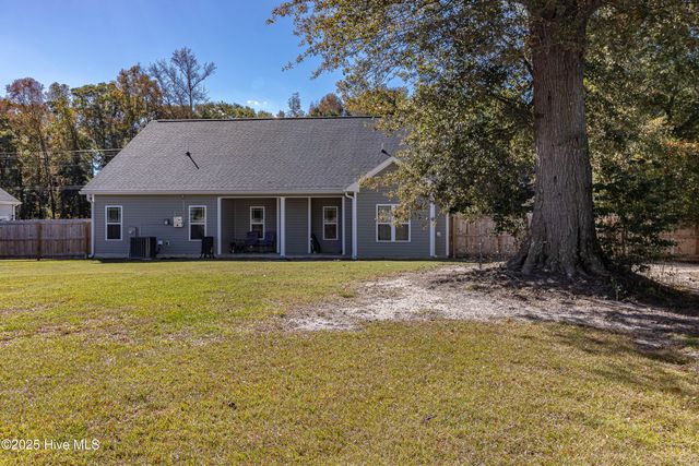 540 S Beston Road, La Grange, NC 28551