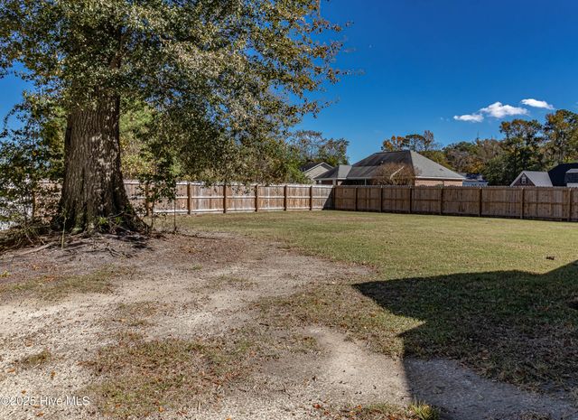 540 S Beston Road, La Grange, NC 28551