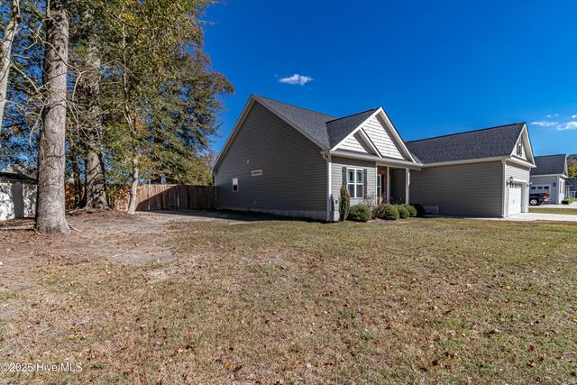 540 S Beston Road, La Grange, NC 28551