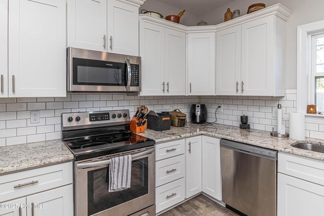 540 S Beston Road, La Grange, NC 28551