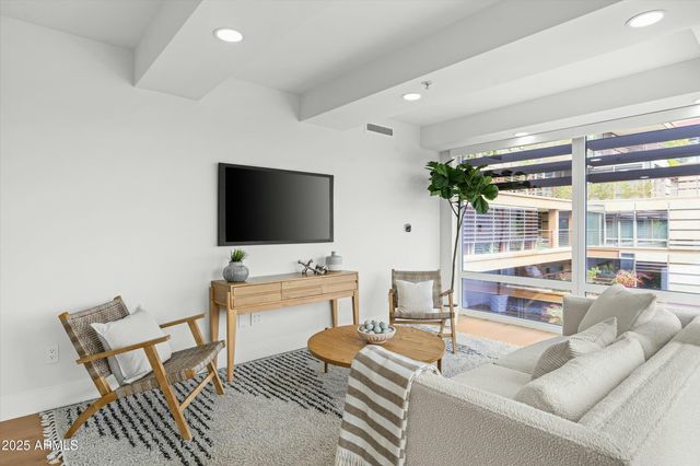 7137 E RANCHO VISTA Drive 5001, Scottsdale, AZ 85251