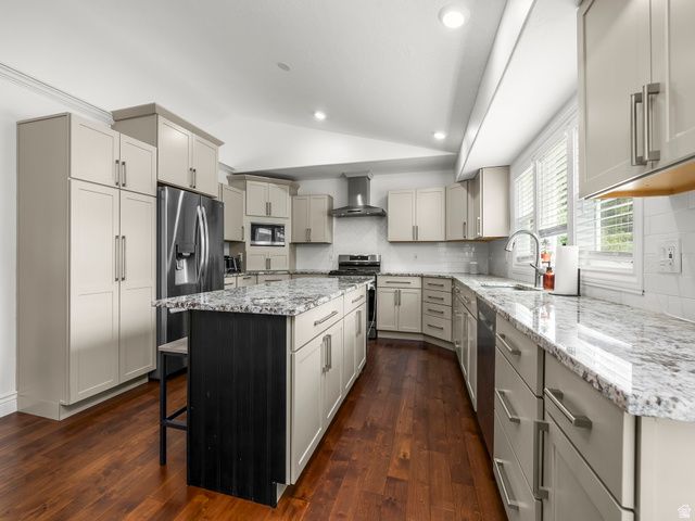 51 E REDWING CT, Saratoga Springs, UT 84045