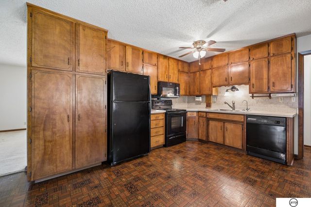 3921 S Folsom Street, Lincoln, NE 68522